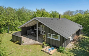 Cozy Home In Sydals With Sauna, Ebberup